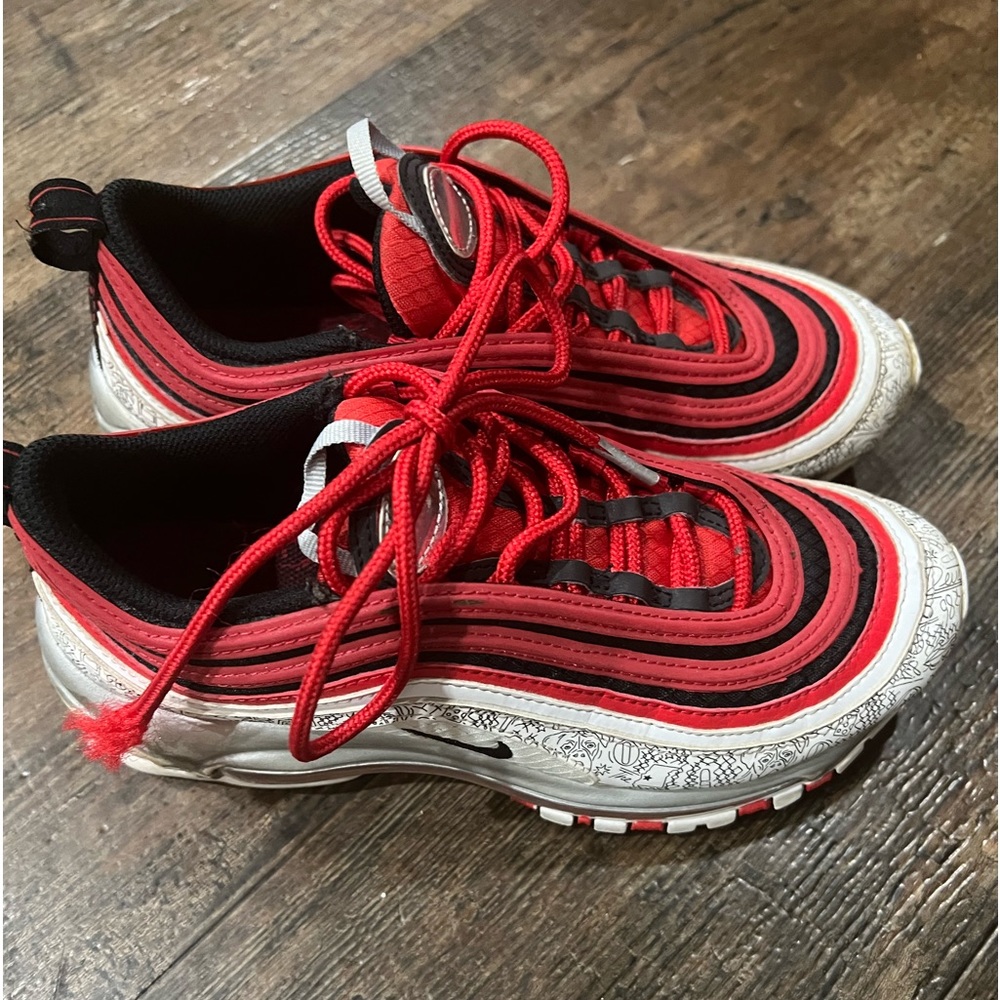 Nike boys shoes